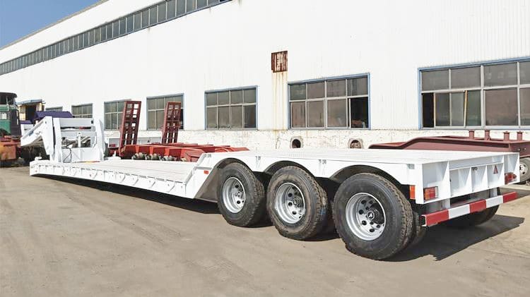 3 Axle Hydraulic Detachable Gooseneck Trailers for Sale in Ghana Kumasi