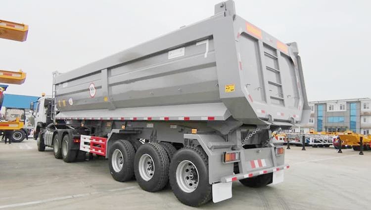 Used 3 Axle Tractor Tipper Trailer for Sale Near Me in Ghana