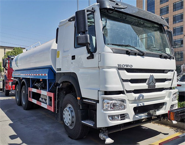 Howo Water Truck for Sale | Sinotruk Water Tanker with Sprinkler for Sale in Philippines